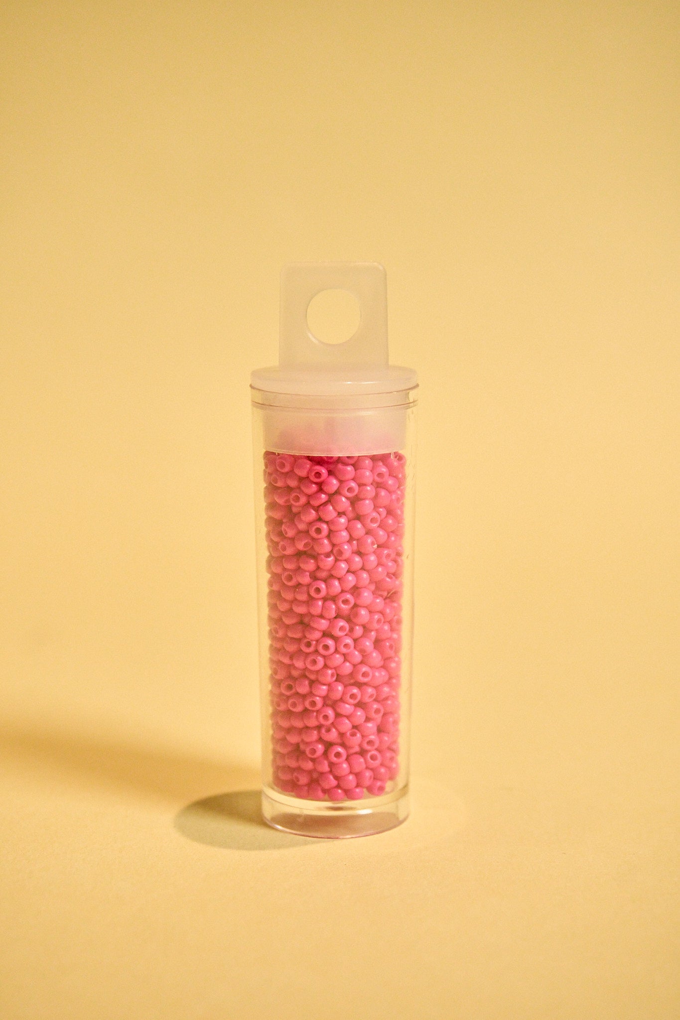Mostacilla Rocalla FGB 11/0- semicalibrada 10grs| FUCSIA MATE
