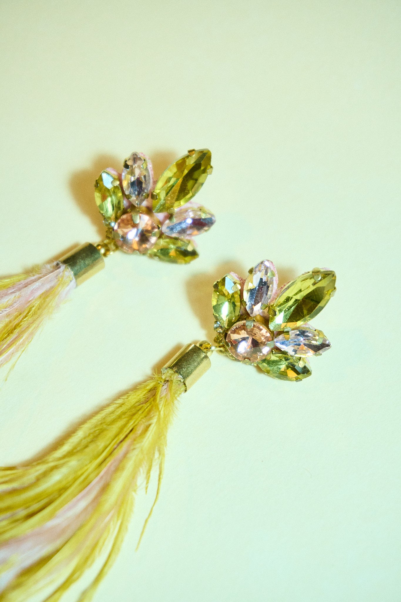 Aros- Plumas Rosa