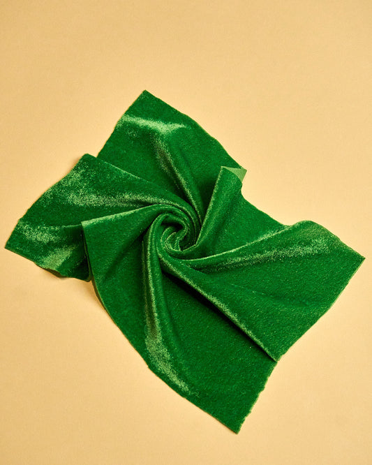 Tela terciopelo elasticado/ Verde 29X21