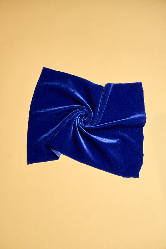 Tela terciopelo elasticado/ AZUL 29X21