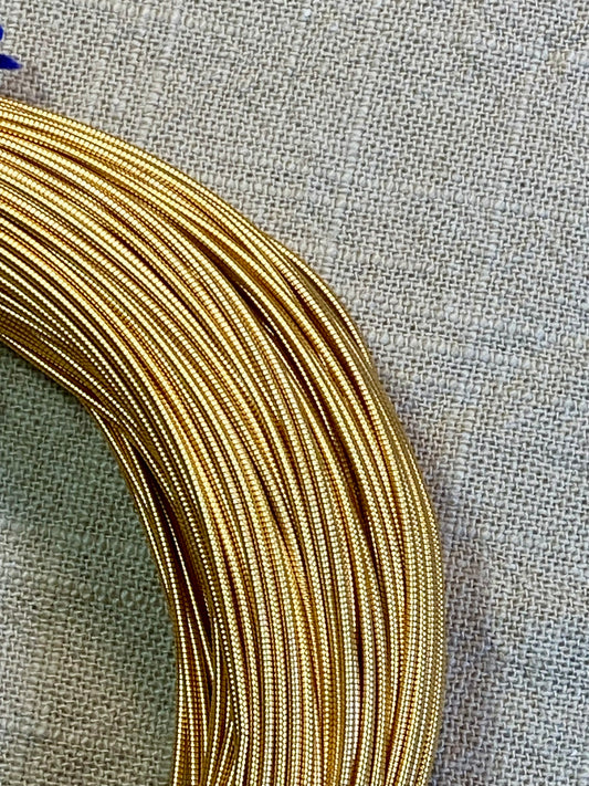 Alambre Francés Rígido Dorado