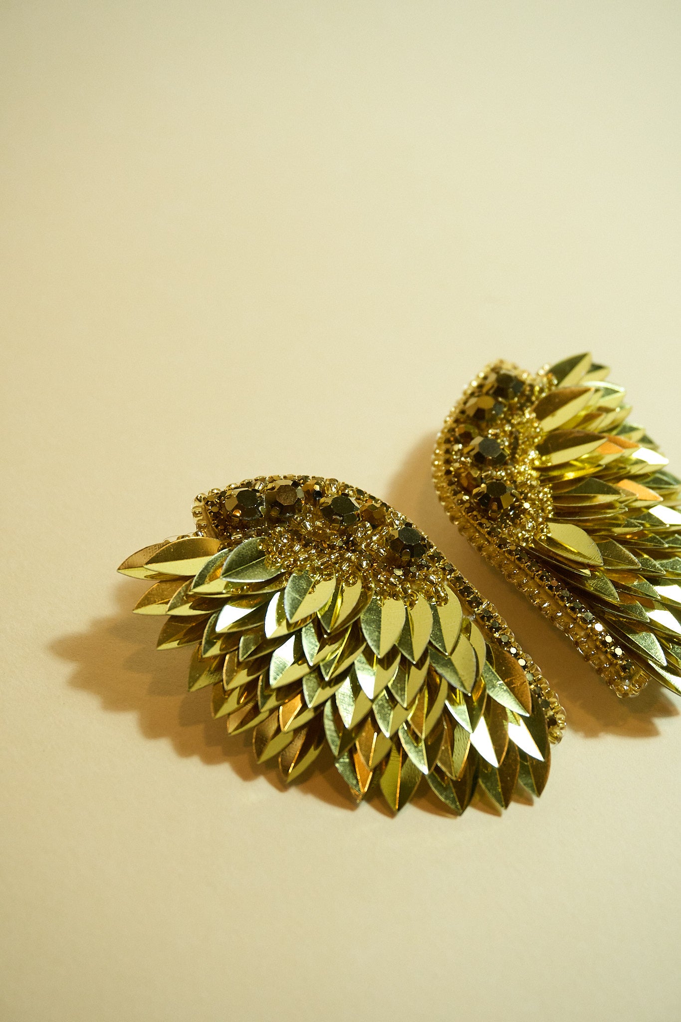 Aros- Alas Demetria Dorado